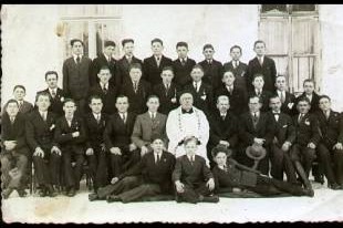 Katolickie Stwowarzyszenie Młodzieży Męskiej O/Witanowice w 1936 r.  » Click to zoom ->
