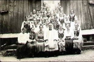 Katolickie Stowarzyszenie Młodzieży Żeńskiej - O/Witanowice w 1938 r.  » Click to zoom ->