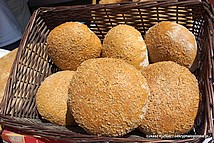Chleb żarnowy z Łomnej